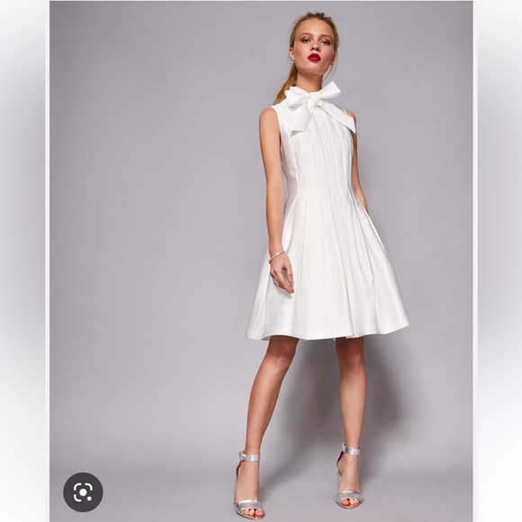 ‼️sold out everywhere ‼️ Ted Baker Bow Dress - Picture 2 of 16